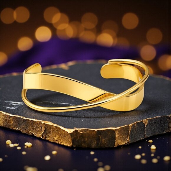🆕️18K Gold Plated Overlap Cuff Bangle Bracelet | Minimalist Elegant Jewelry ✨ - Picture 5 of 10